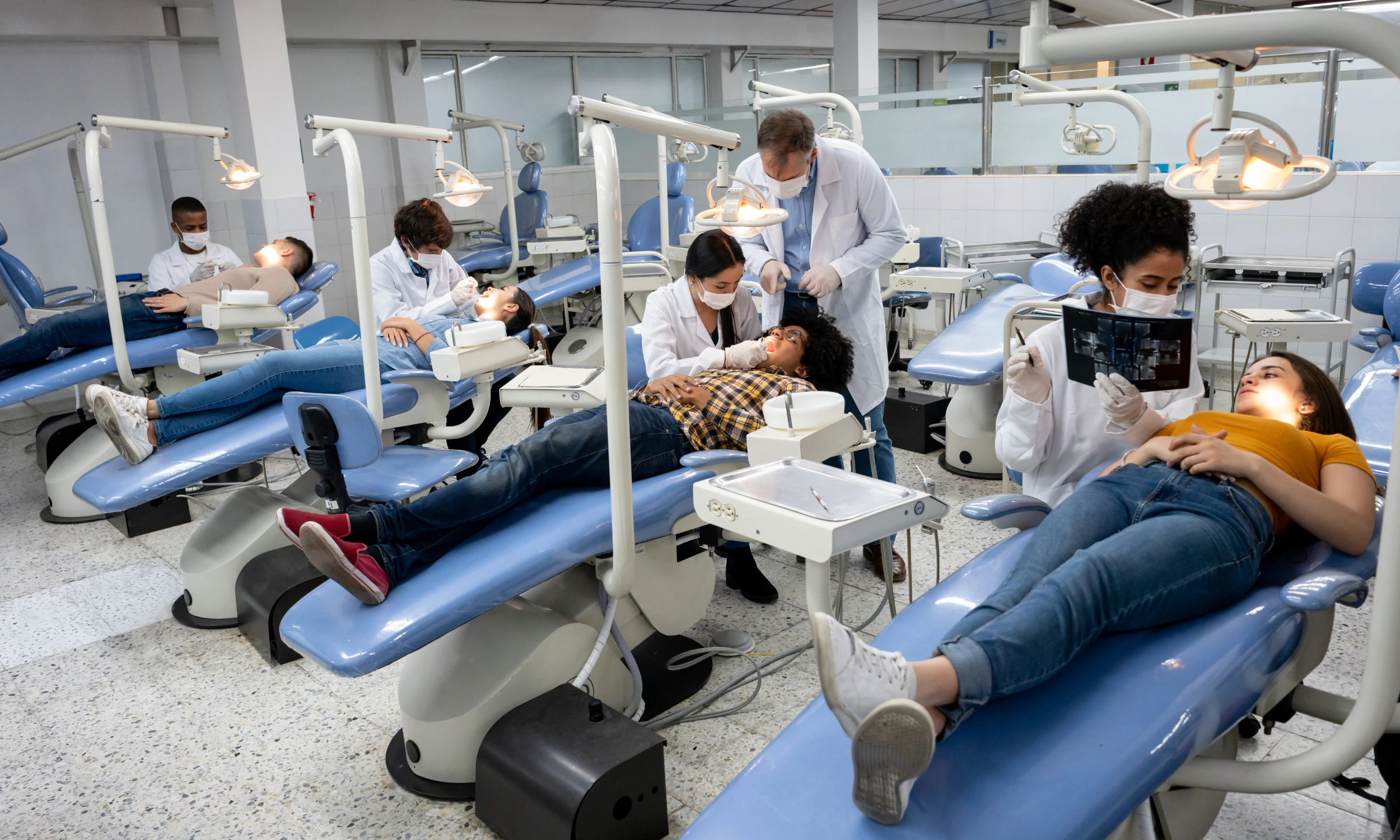 How to Get More Dental Patients in 2026